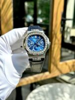 Patek Philippe High End Watch Replicas Nautilus 5740G Diamond   Blue Dial Best Quality 40mm - Image 3