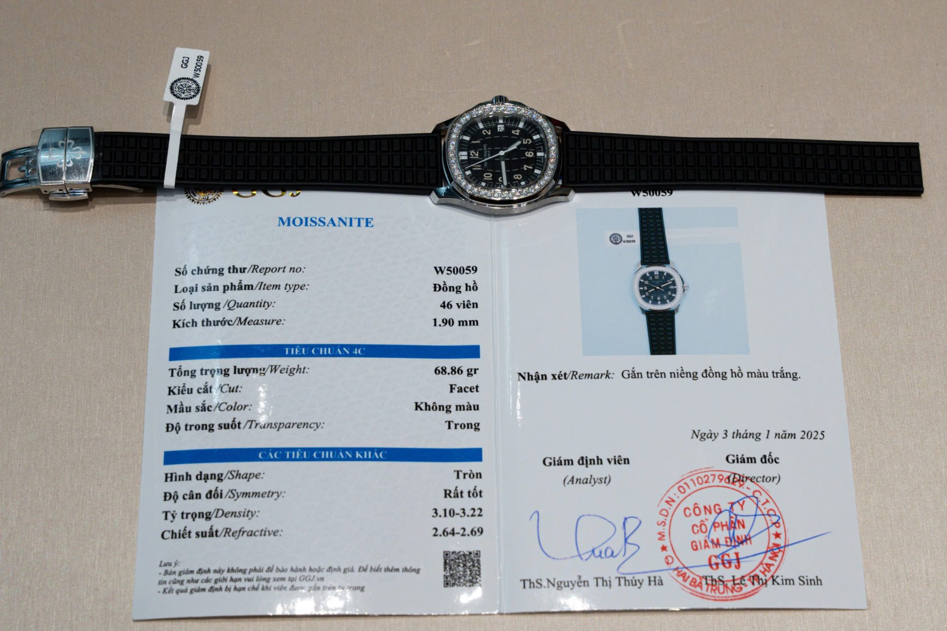 DD74A0BE-D2B8-E6BD-DC9D-B847F9E52898.jpg Patek Philippe Aquanaut 5067 Replica Watches Bezel Moissanite Diamonds PPF Factory 35.6mm - Image 1