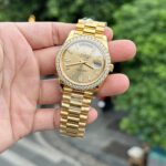Rolex Replica 11 Watch Day-Date Gold Wrapped Moissanite Diamonds GM Factory 40mm - Image 4