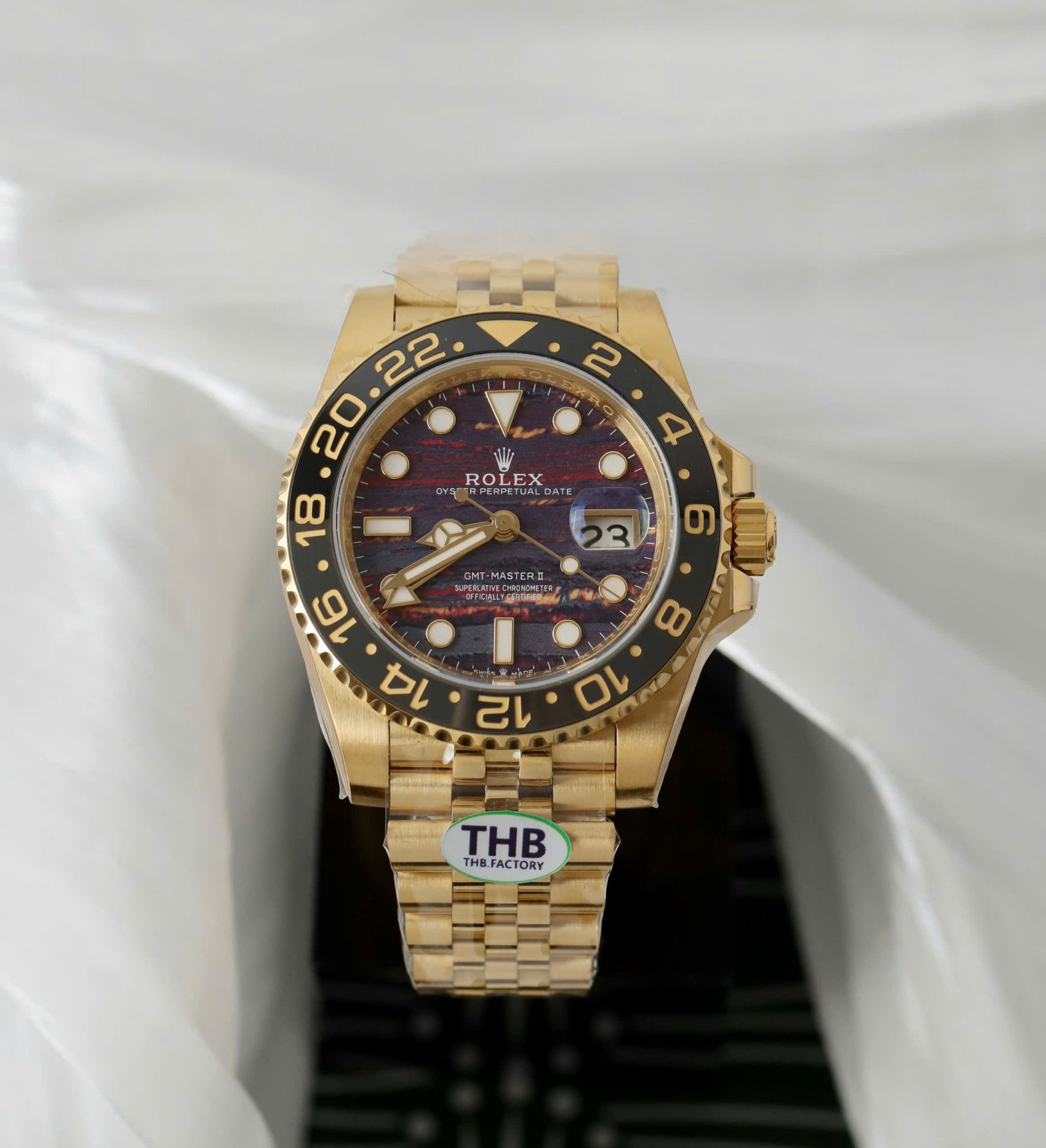 DEDB95A9-E1EE-2125-FE12-4C07C8A29B31.jpg Rolex GMT-Master II 126718GRNR Replica Watch Tiger Eye Stone Dial THB Factory 40mm - Image 1