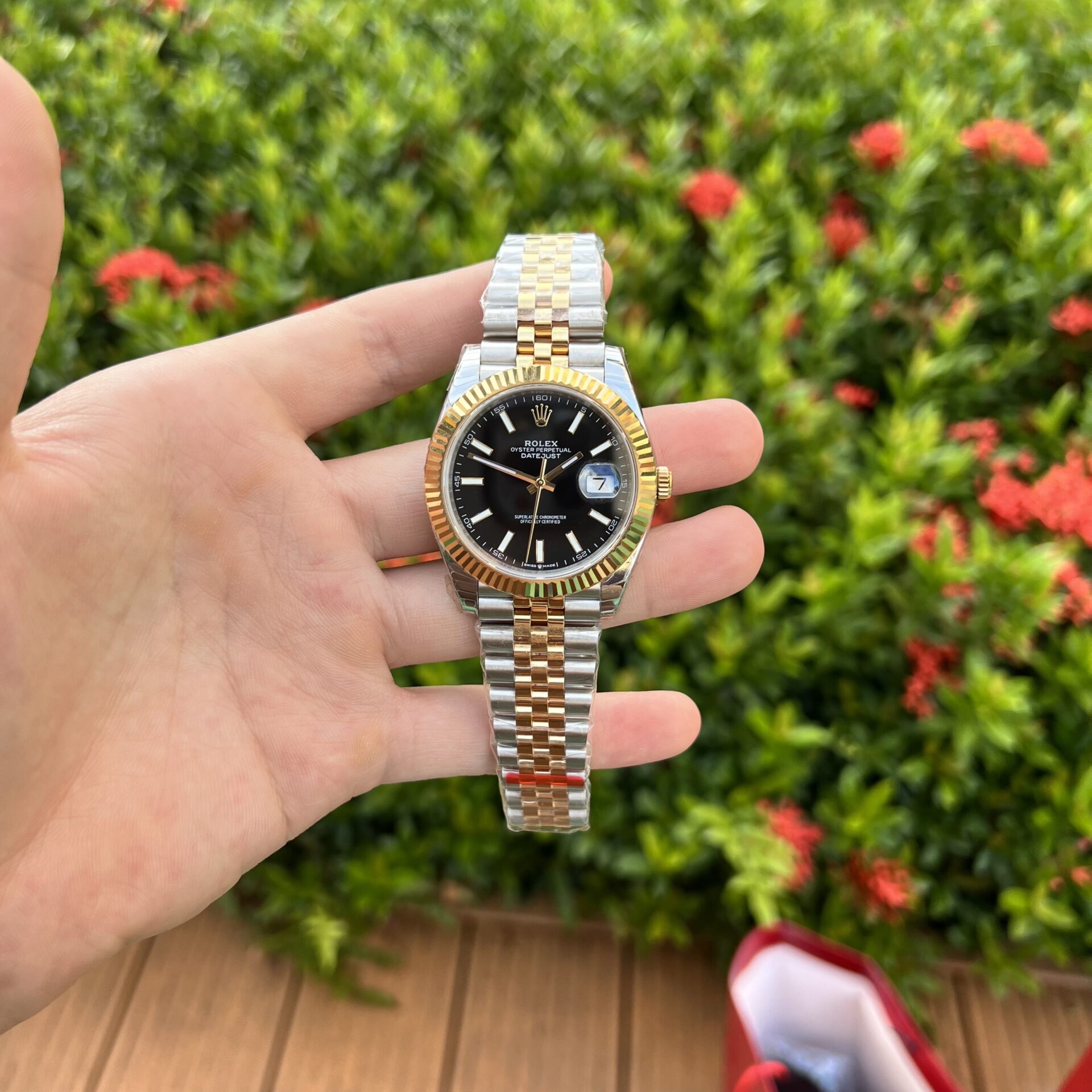 E4471CDC-F8DF-C2FD-2722-C67118B577D9.jpg Rolex Replica 11 Watch DateJust Black Dial Demi Strap EW Factory 41mm - Image 1