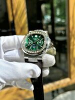 Patek Philippe High End Watch Replicas Nautilus 5740G Diamond   Green Dial Best Quality 40mm - Image 6