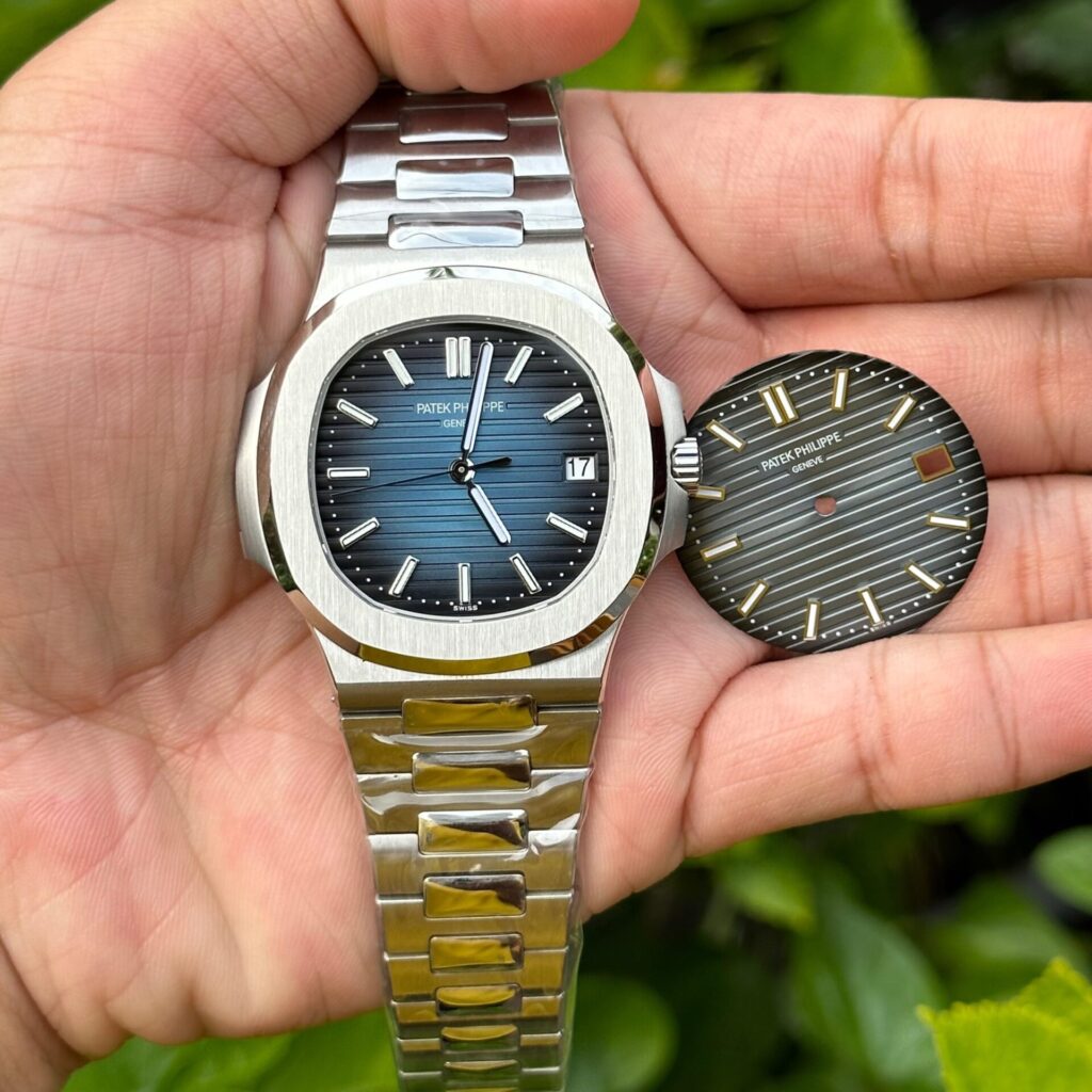 ECC8B885-2C15-2F7E-96B5-9492A2DAF0D1.jpg Patek Philippe Nautilus 5811 Replica 1:1 Watch High Grade Dial Factory 3K 41mm - Image 1