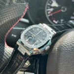 Patek Philippe Nautilus 5724G Replica Watch Grey Dial With Stone Bezel 40mm - Image 4