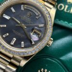 Rolex Day-Date Fake Watch Mother Of Pearl Dial President Strap 40mm - Image 4