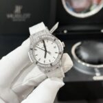 Hublot Classic Fusion Women s Best Replica Watch White Moissanite Diamond 33mm - Image 4
