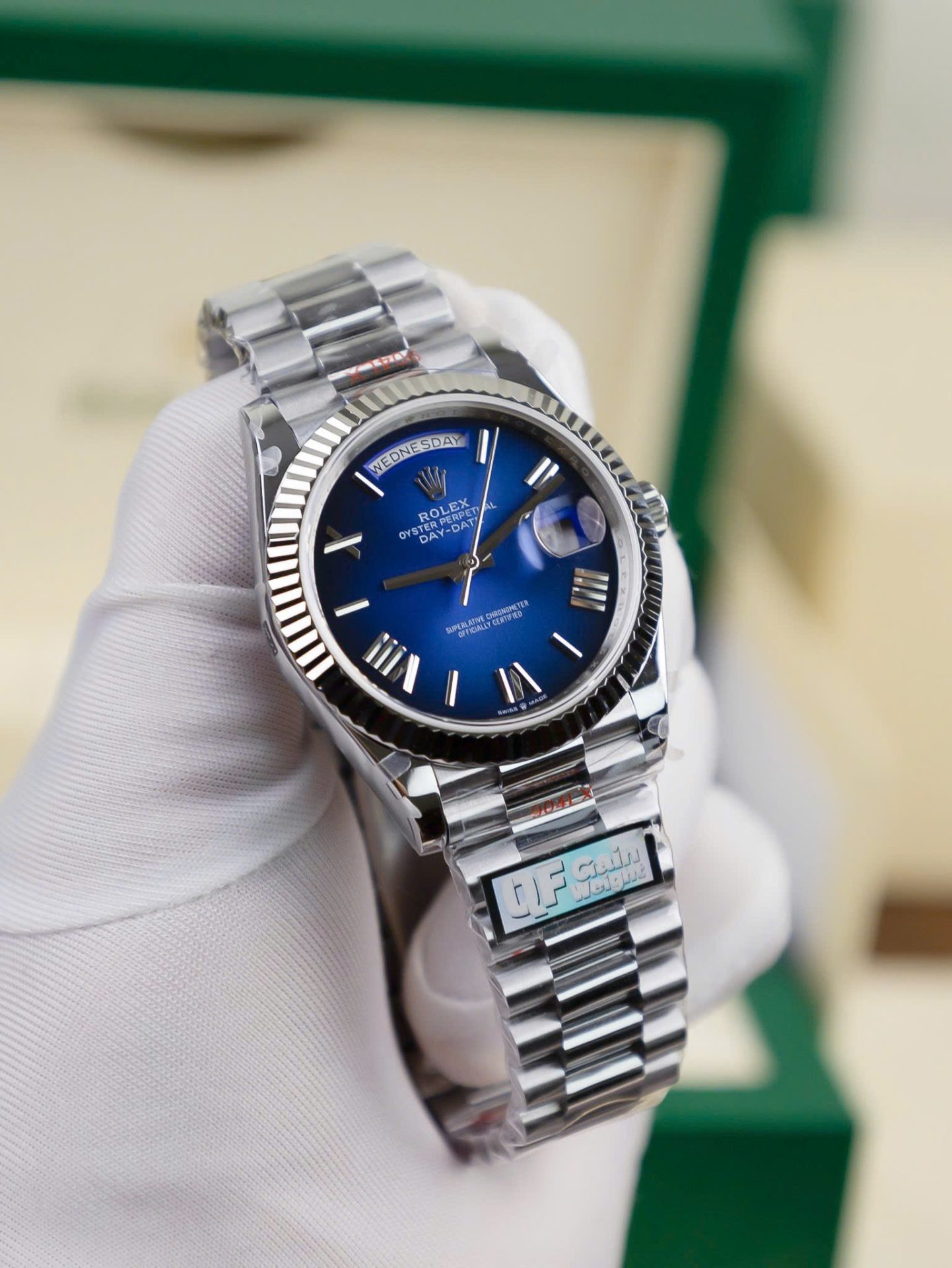 F1642404-69E4-8931-25AF-BFBA76720363.jpg Rolex Day-Date 228239 Replica 11 Watch Dial Blue Ombre Weight 186 Grams QF 40mm - Image 1