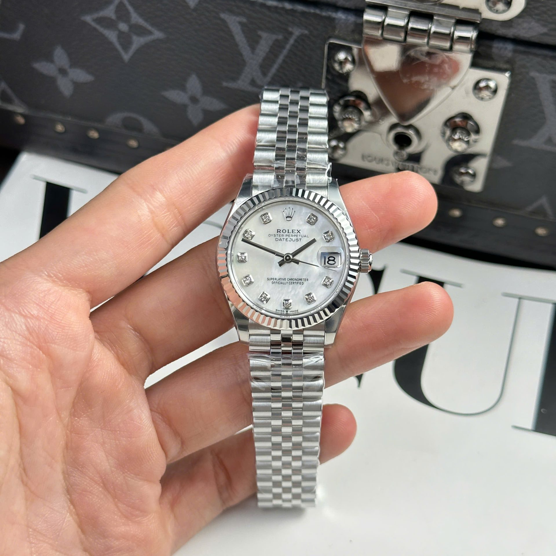 F21C3DF1-817F-B16A-7C60-2CAE7101492C.jpg Rolex Best Copies Watch DateJust Dial Mother Of Pearl THB Factory 31mm - Image 1