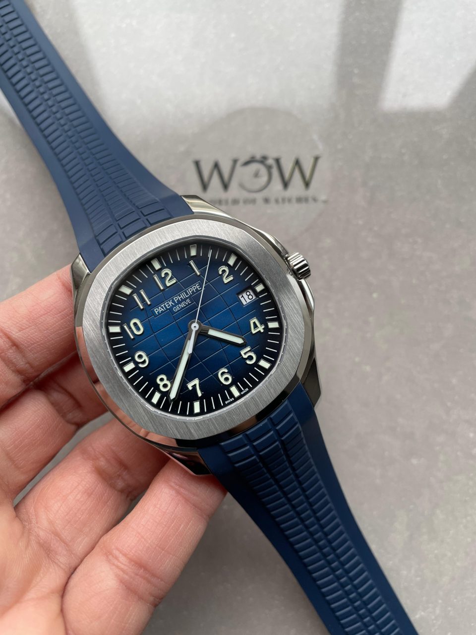F9CDD87A-2586-83DA-9D1B-92AF2C7463D3.jpg Replica PATEK PHILIPPE Aquanaut 5168G 42mm SS ZF 1:1 Best Edition Blue Dial on Blue Rubber Strap 324CS - Image 1