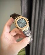 Patek Philippe Nautilus 5711 Dial Gray Copies Watch Gold Wrapped 3K Factory 40mm - Image 5