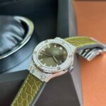 Hublot Replica 1:1 Watch Classic Fusion With Full Diamonds Women s Green 33mm - Image 3